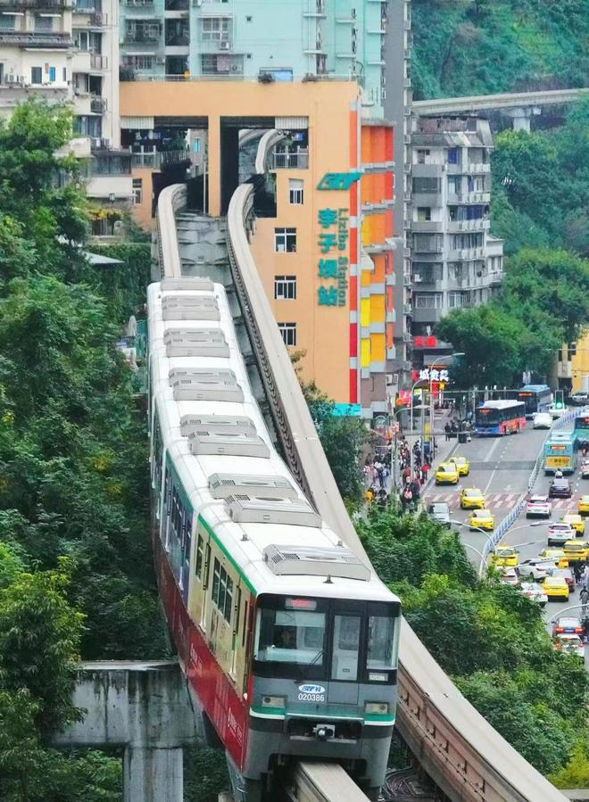 庆亲子游4日攻略及费用 跟团怎么玩麻将胡了重庆4日游带孩子多少钱 重(图2)